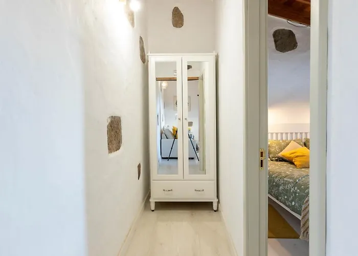 - Bentayga Domek alpejski *